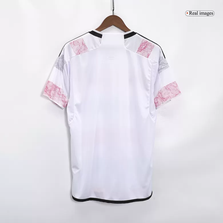 AB116DAE-348C-759E-559A-05DF37D4E899-2.webp