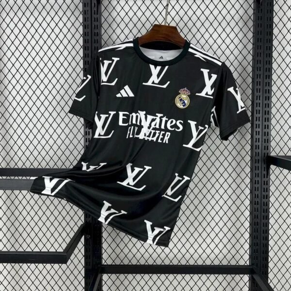 Real Madrid 2025-2026 special edition