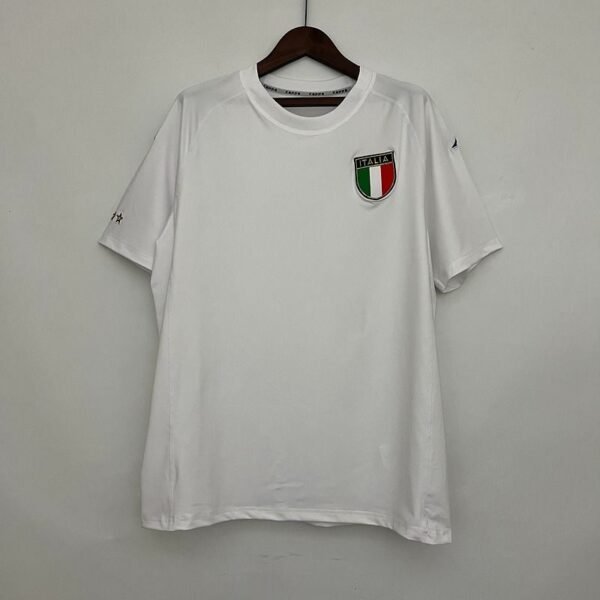 Retro Italy national 2000 away game