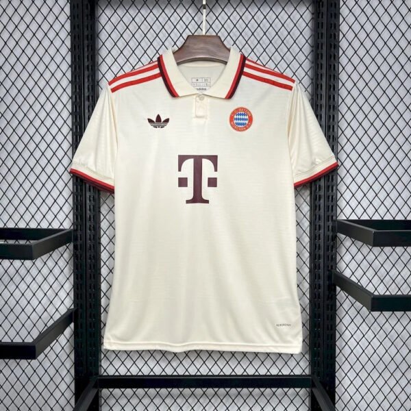 Bayern München 2024-2025 second away game