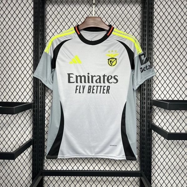 SL Benfica 2024-2025 second away game