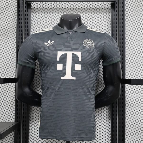 Bayern München Oktoberfest special edition player